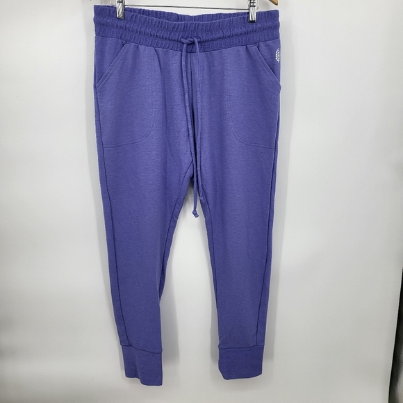 Free People Movement Sunny Skinny Sweats Joggers Violet LARGE NWT - Picture 2 of 16
